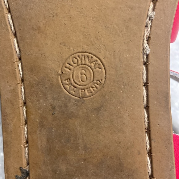 Red salt water sandals only worn a couple times Men’s size 6 Women’s size 8 - Picture 7 of 8